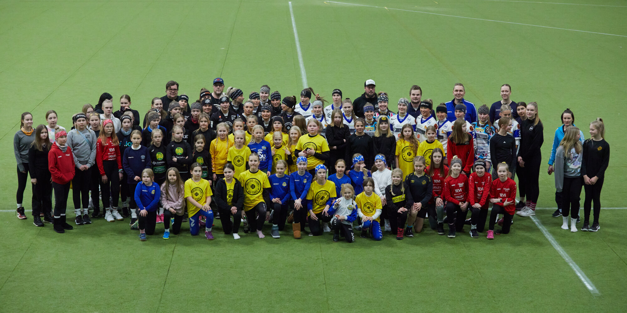 Juniorit, uudistunut Lippo ja pesäpallon huiput koolla Ouluhallissa